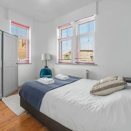 Gezellige Aan Zee Met Ruim Terras Voor 6p *