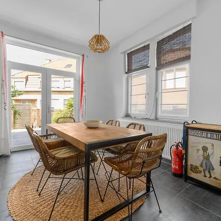 Gezellige Aan Zee Met Ruim Terras Voor 6p Villa *