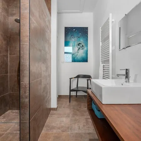 Villa Gezellige Aan Zee Met Ruim Terras Voor 6p *