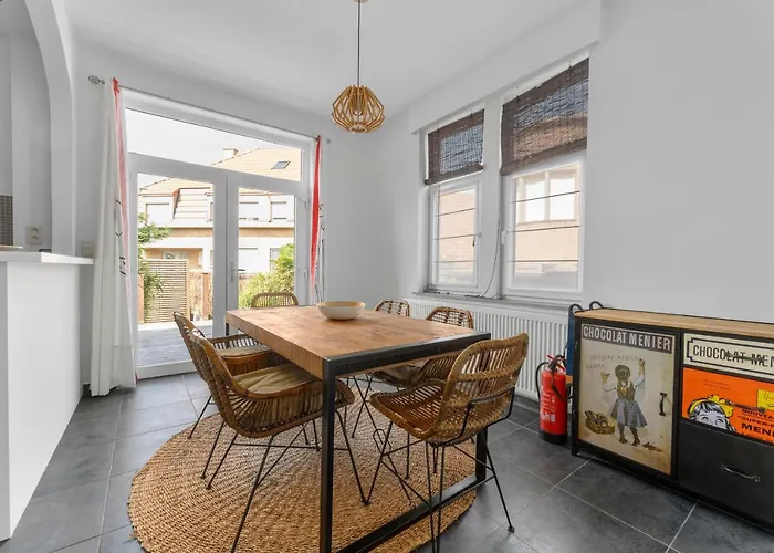 Gezellige Aan Zee Met Ruim Terras Voor 6p Villa *