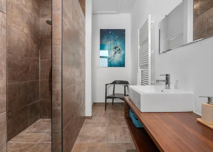 Villa Gezellige Aan Zee Met Ruim Terras Voor 6p *